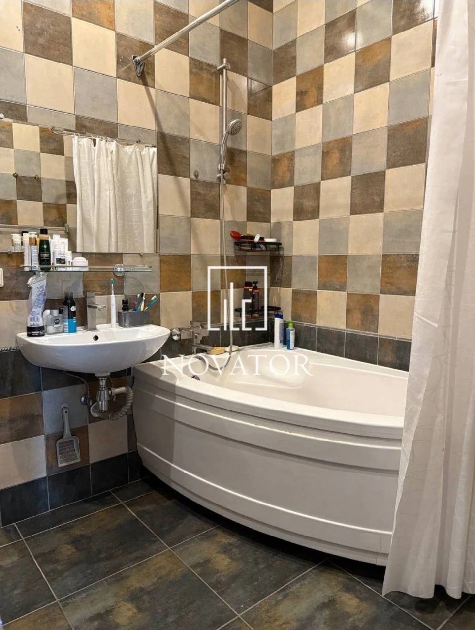 Urgent!! No commission! Two-room apartment. Capital