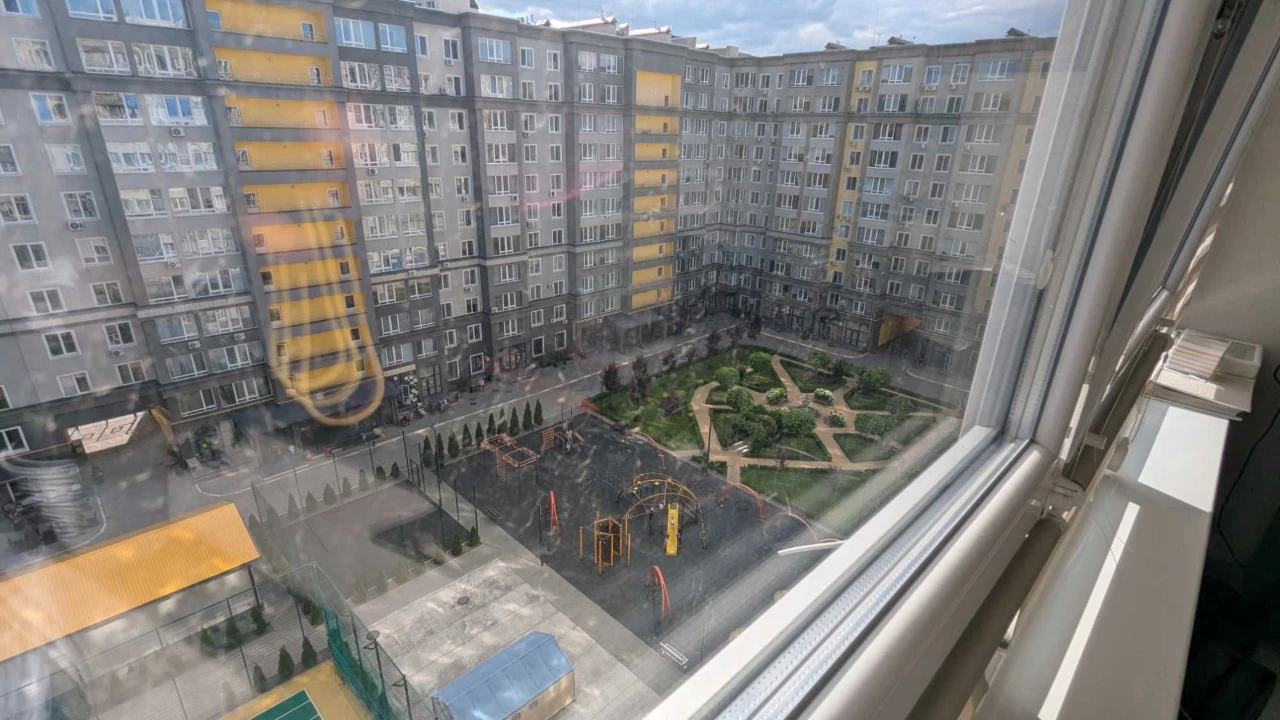 Spacious two-bedroom apartment (apartment) in one of the best