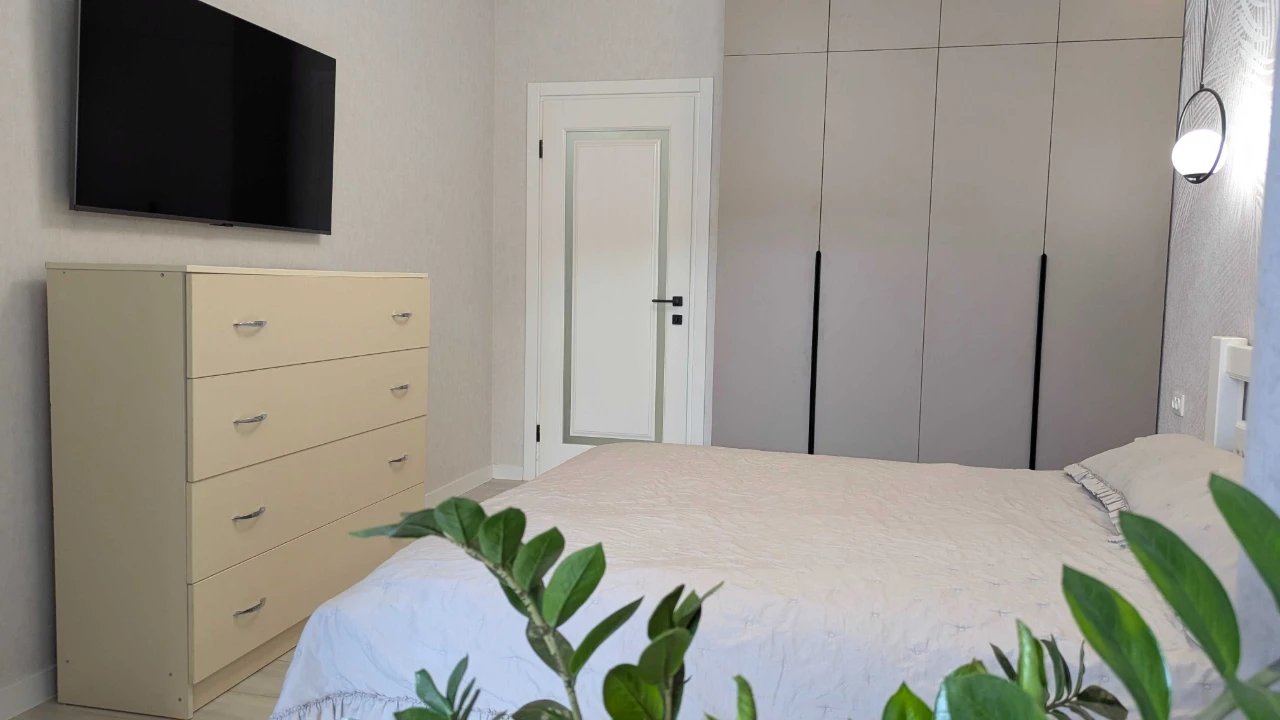 Spacious two-bedroom apartment (apartment) in one of the best