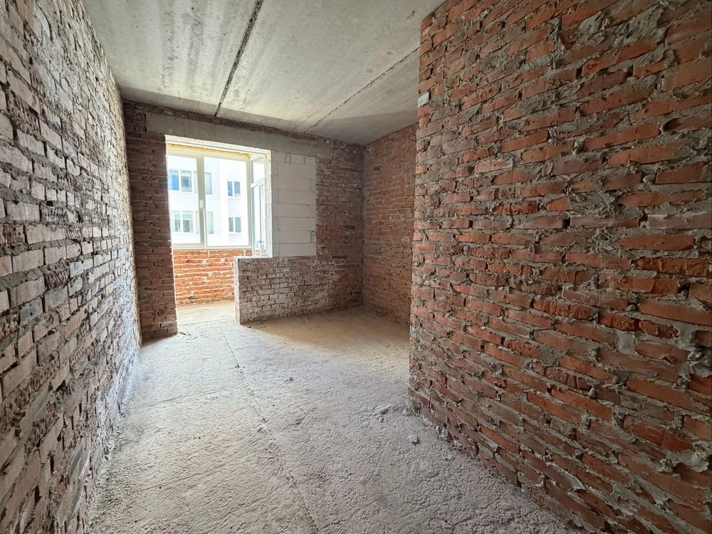 For Sale Without Commission! Full 1-bedroom apartment! Individual gas heating