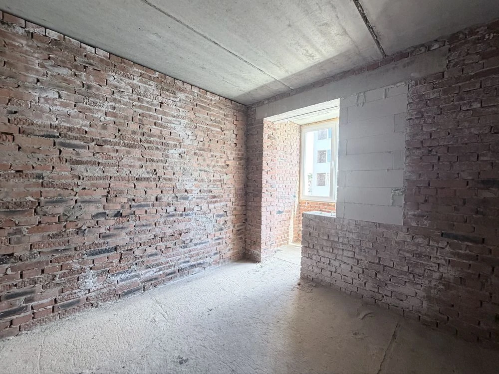 For Sale Without Commission! Full 1-bedroom apartment! Individual gas heating