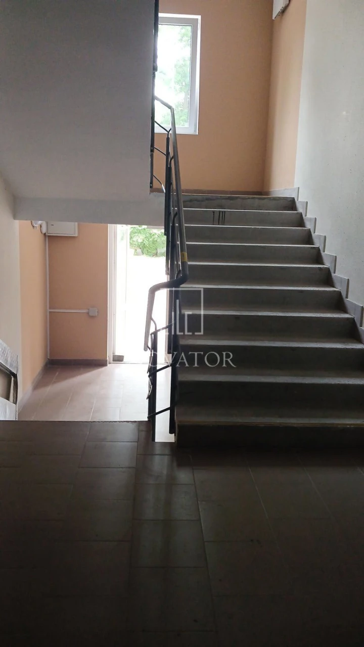 Cheapest 2-room apartment in a completed building with utilities and