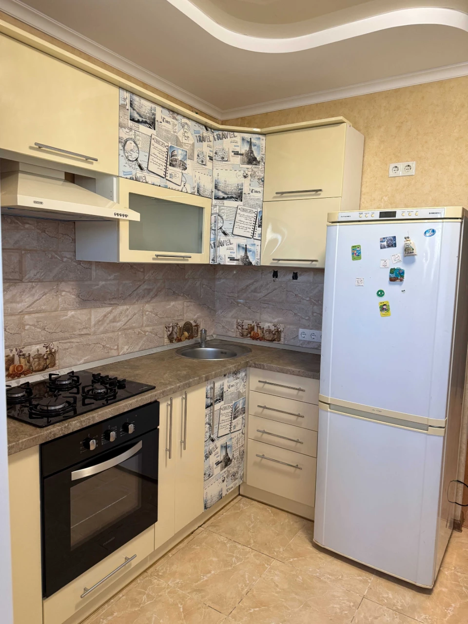 Apartment in Bucha, convenient location, modern renovation. Everything remains