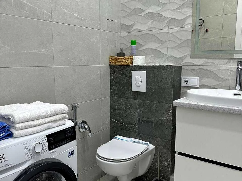 Apartment. Odesa, Genuezka St.