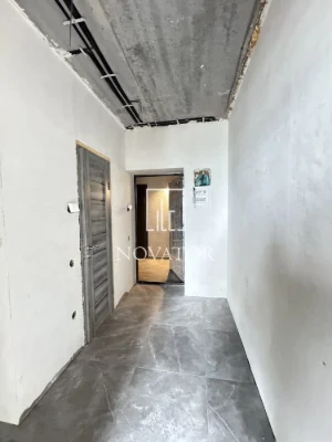 Cheapest apartment with renovation! Taxes 2%! No commission