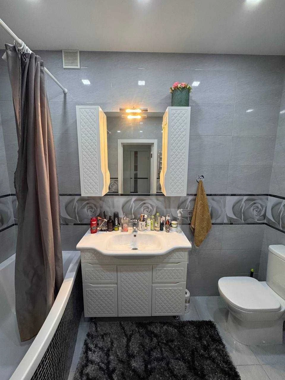 Sale of 1-bedroom apartment 46 sq.m. with renovation in the residential complex "Bucha Quarter", Bucha