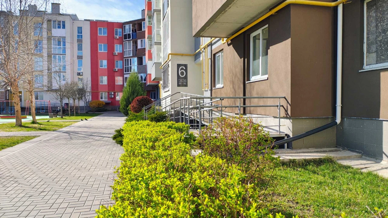 2-комнатная квартира 43,2 м² в ЖК «Нова Буча» — 1 этаж, газ