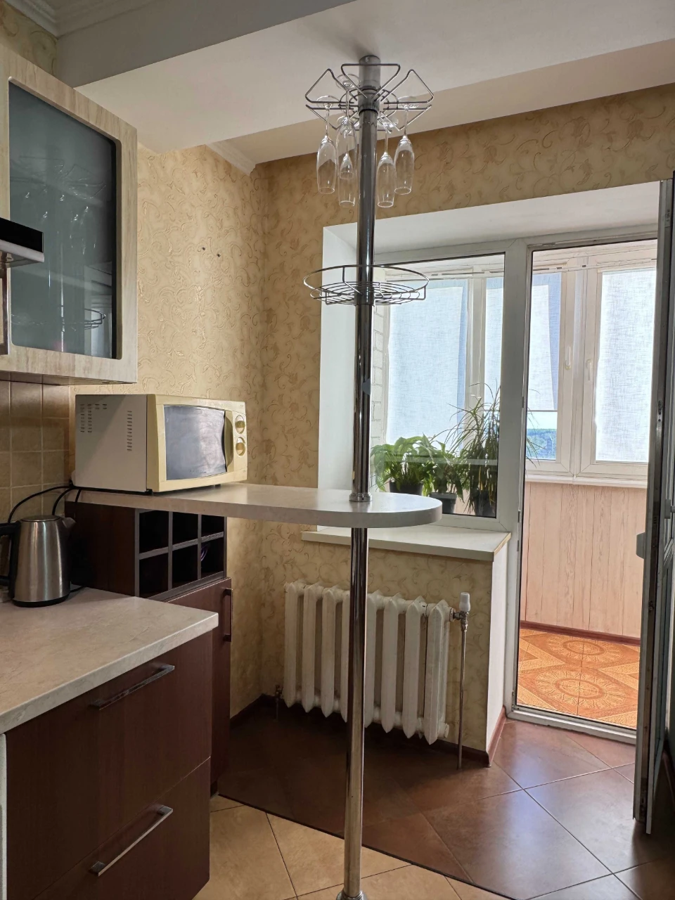 Sale of a spacious 2-bedroom apartment in the center of Bucha