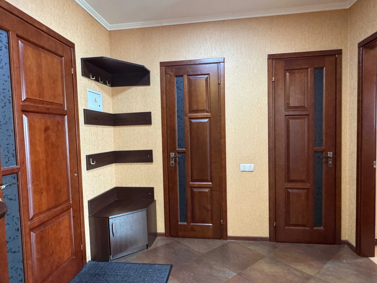 Sale of a spacious 2-bedroom apartment in the center of Bucha