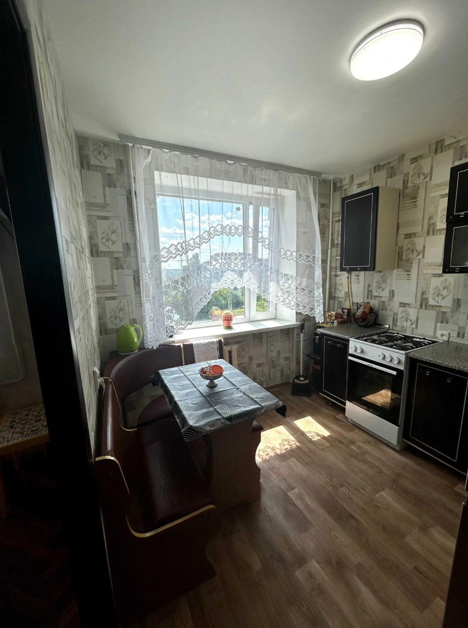 2-room apartment renovated. Bucha. Central heating.
