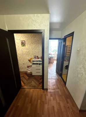 2-room apartment renovated. Bucha. Central heating.
