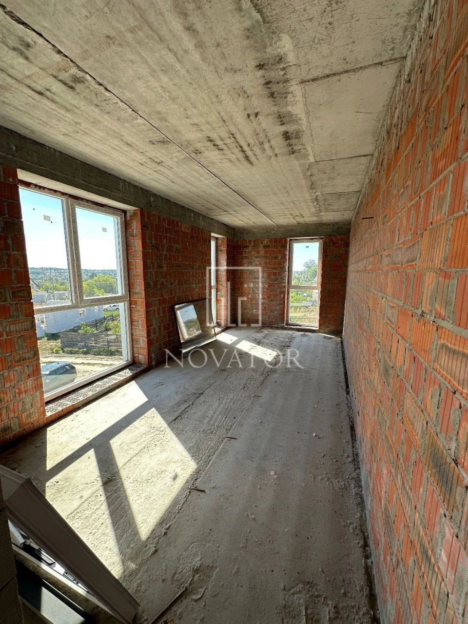 1 Room Apartment in Ready Building, Minimal Documentation, Certificate