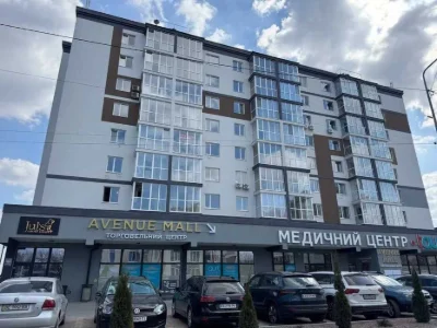 Без комиссии, Продается однокомнатная квартира с новым ремонтом