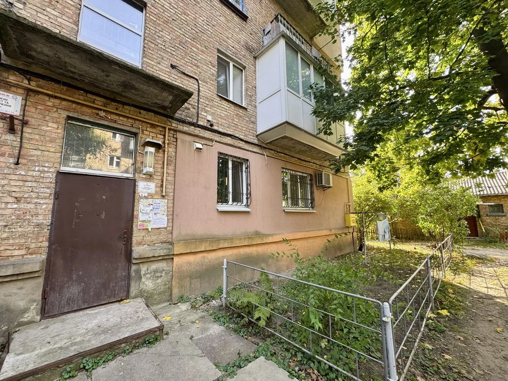 Квартира 2 кімнати Буча, Тарасівська. Сертифікат, ваучер