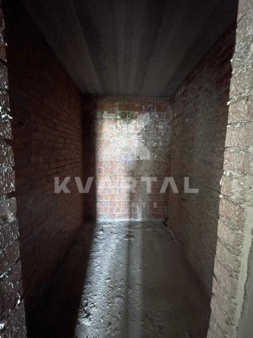 For Sale: 2-Bedroom Apartment 78 sq.m. in a Completed Building with Documents