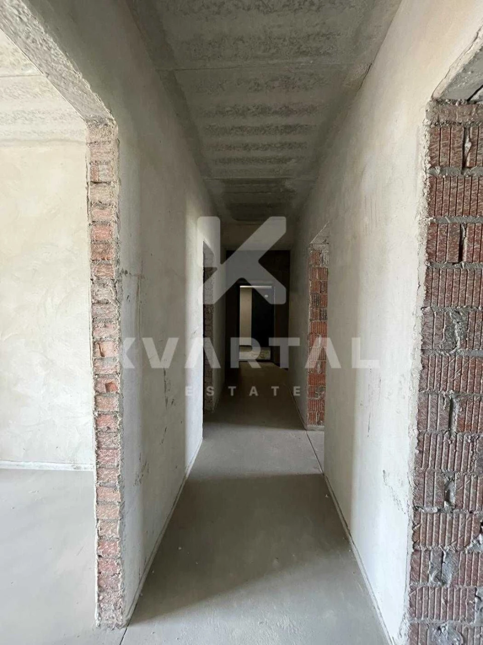 For Sale: 2-Bedroom Apartment 78 sq.m. in a Completed Building with Documents