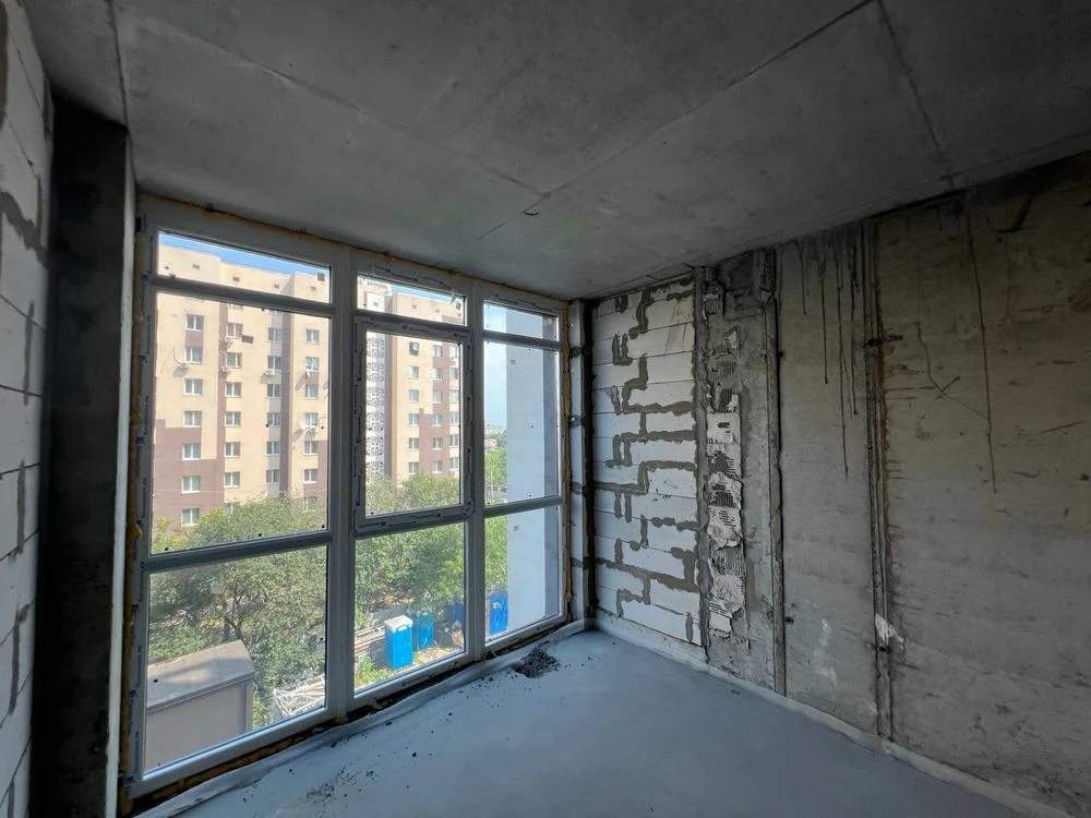 For Sale: Large One-Bedroom Apartment in the Center of Bucha