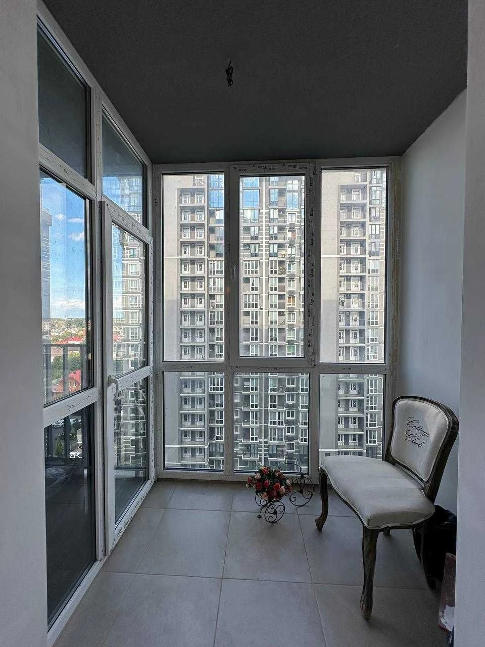 For Sale - Euro 2-bedroom apartment | Bucha | Business Class Residence | 90% renovation