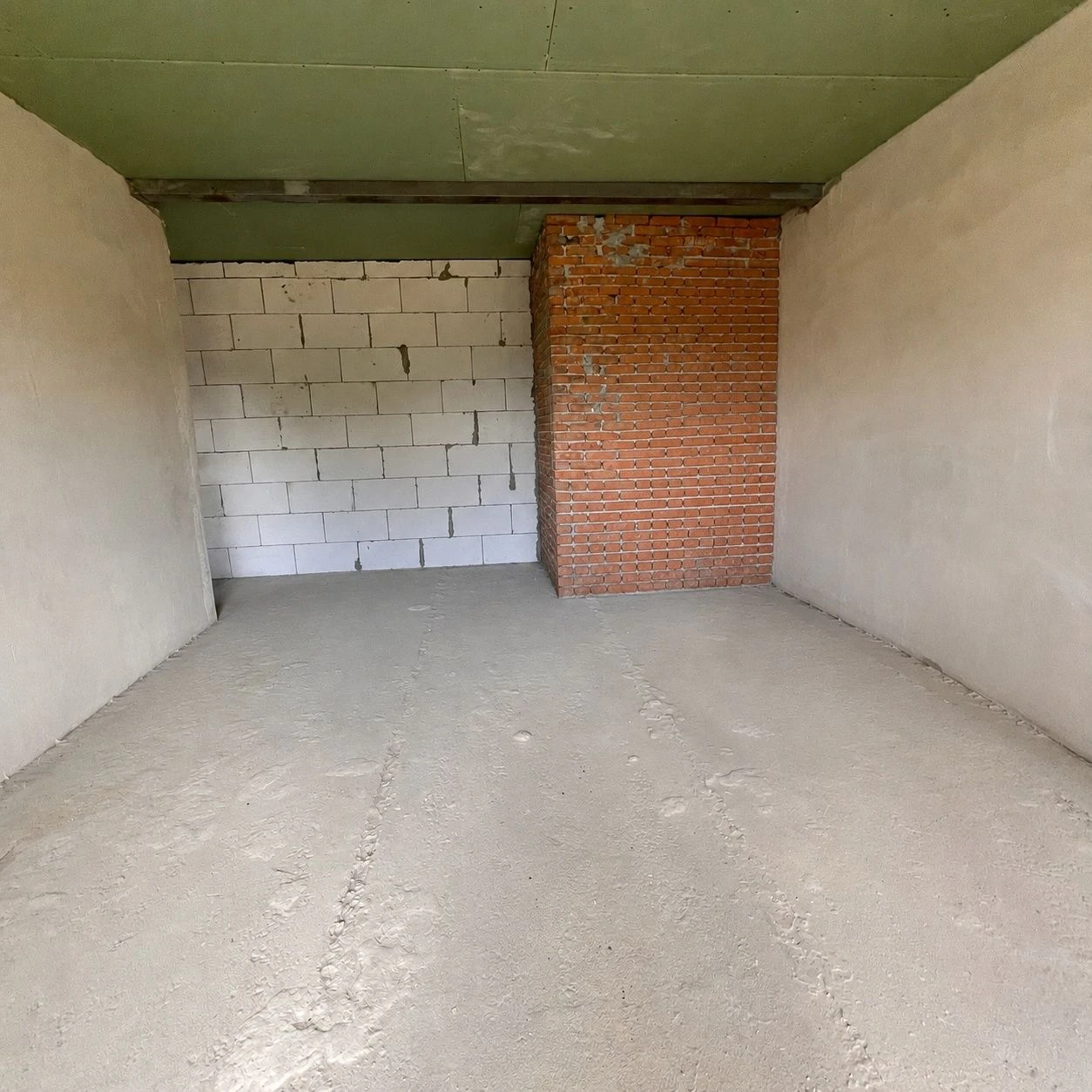 Luxury 3-bedroom apartment in Bucha on two levels. Best price