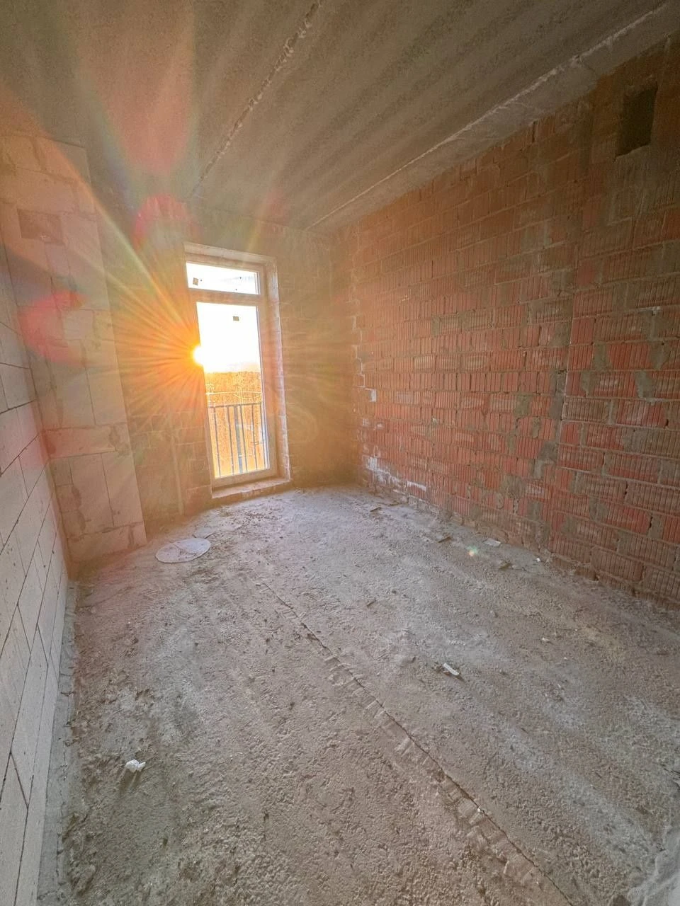 For sale: 1-bedroom apartment in Bucha. Ready for renovation. GAS !!