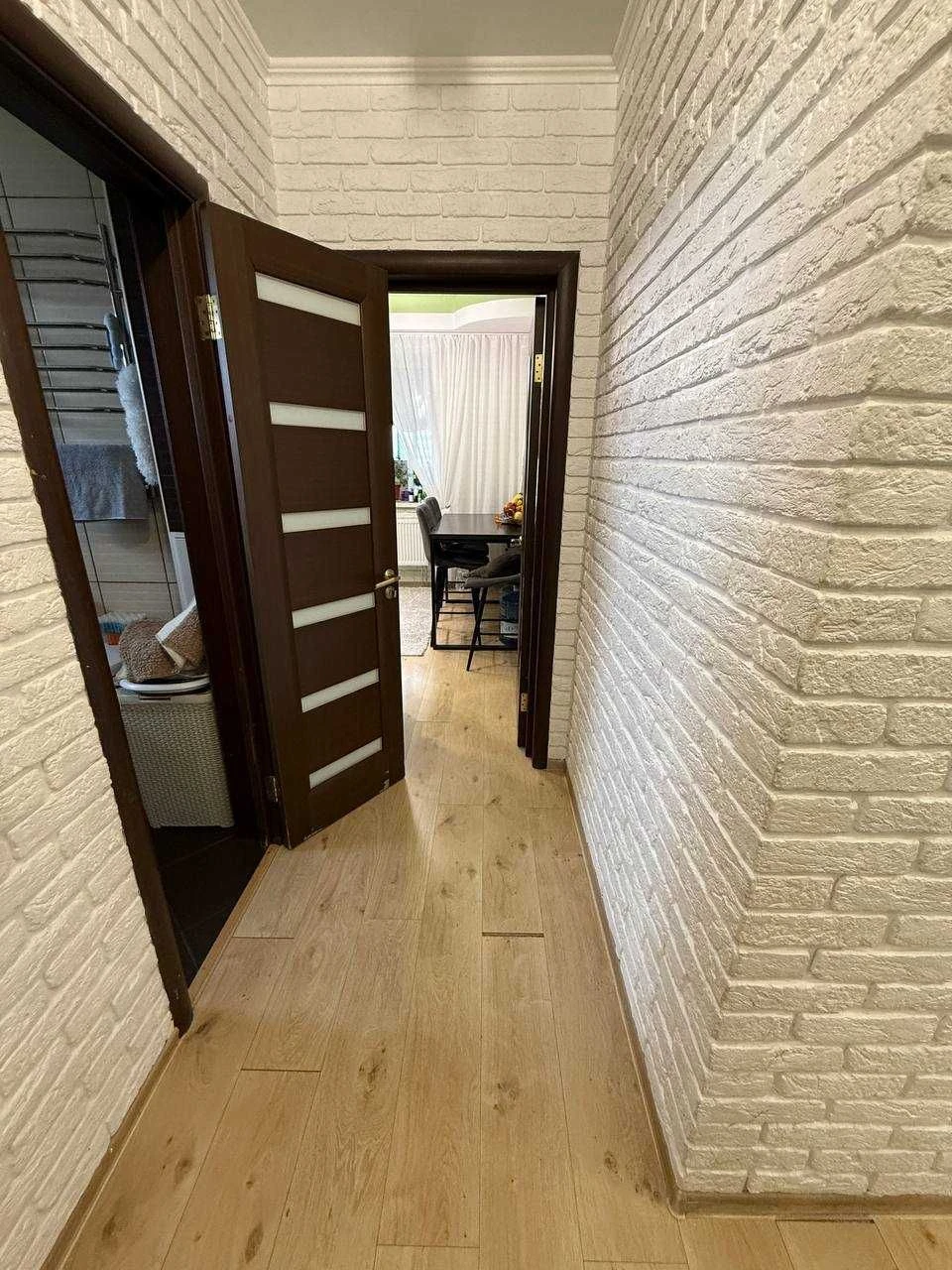 2-room apartment renovated. Bucha. Minimal furnishing.
