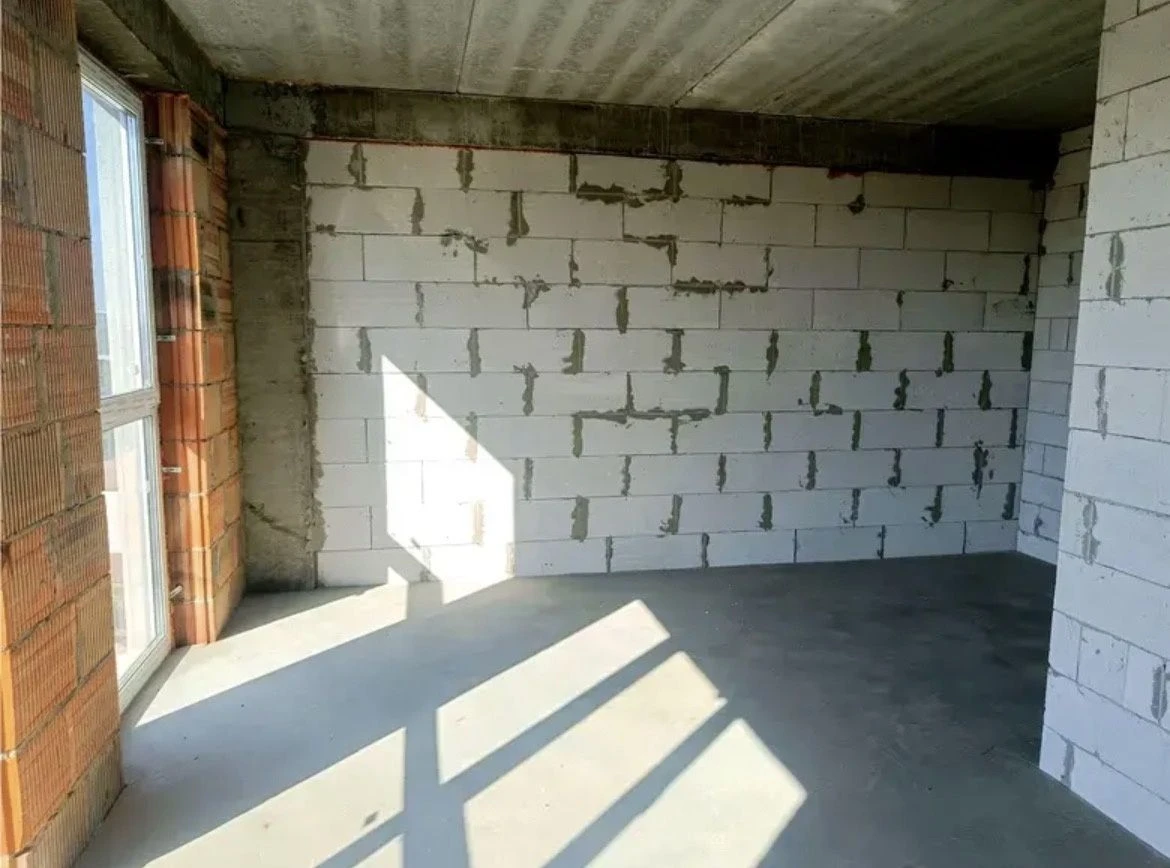 For Sale: Euro 2-room apartment with a private yard in the town of Bucha.