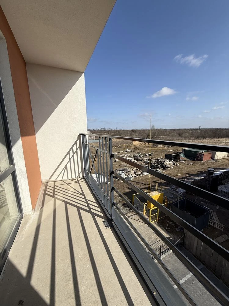 Spacious one-bedroom apartment | 46.5 sq m | Completed building |