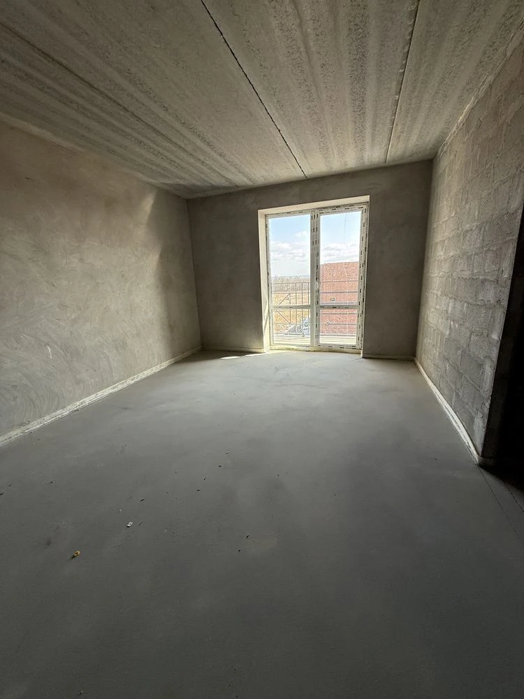 Spacious one-bedroom apartment | 46.5 sq m | Completed building |