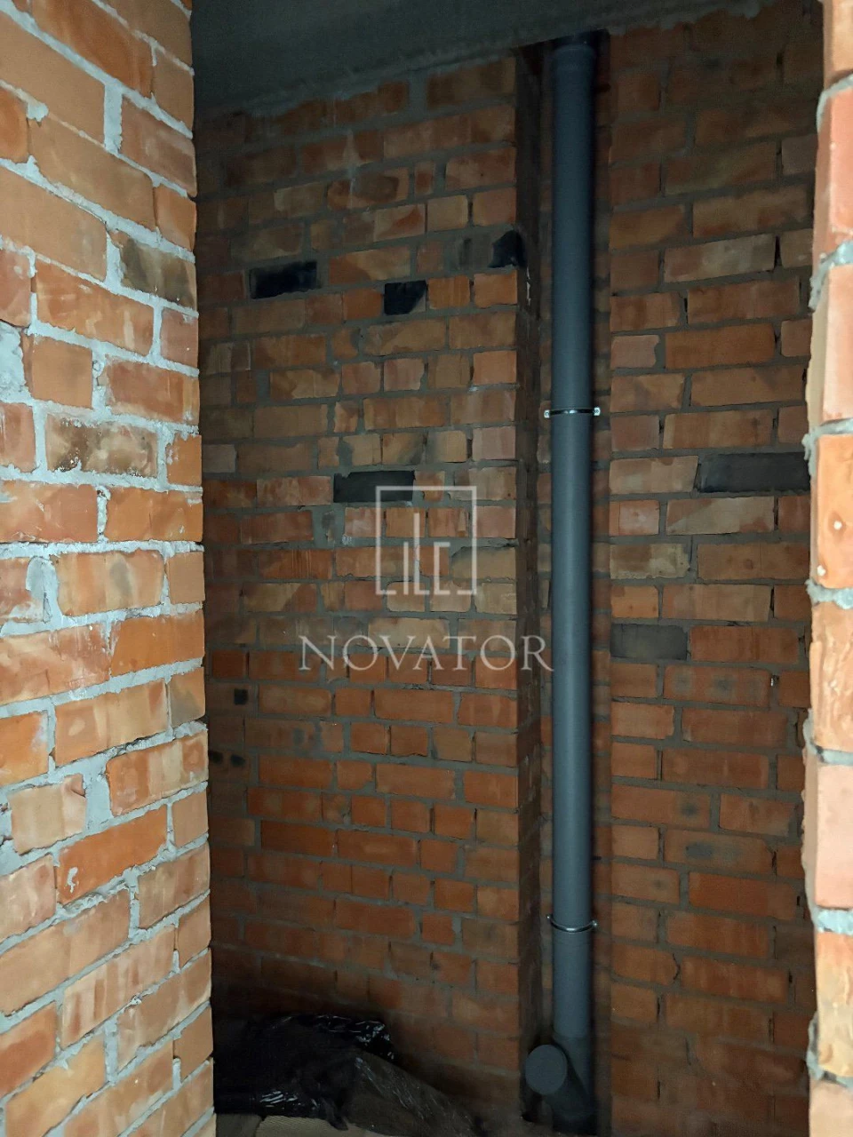 For Sale: One-room apartment with waterfront! Gasified building