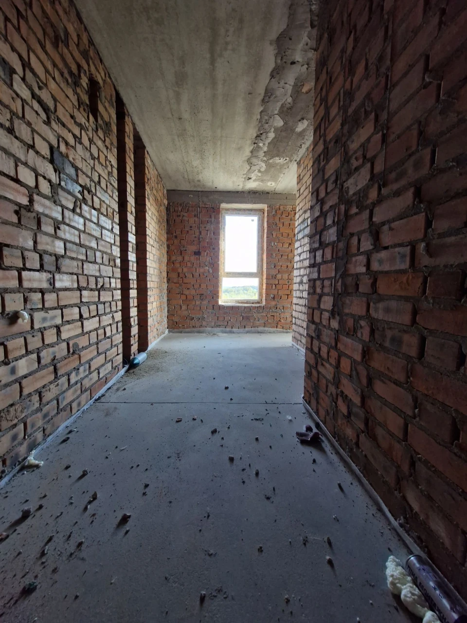For Sale: 1-bedroom apartment near Bucha Park. LOWEST PRICE