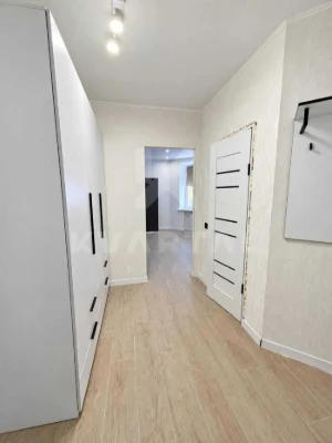 Great 2-bedroom apartment under all state programs! No commission