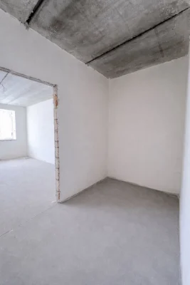 Great Price for a 1-Bedroom Apartment! SOLD HOUSE! GAS! Quick Exit to K