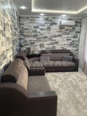 Продаж 2-кімнатної квартири (61 м²) в ЖК бізнес-класу + комора