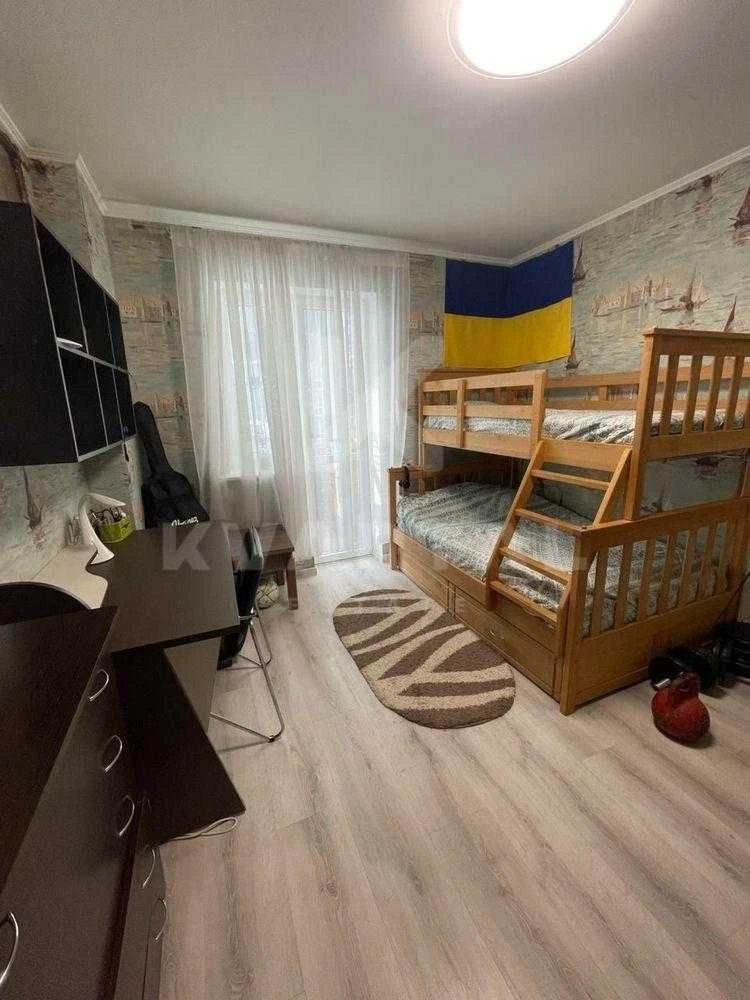 Продаж 2-кімнатної квартири (61 м²) в ЖК бізнес-класу + комора