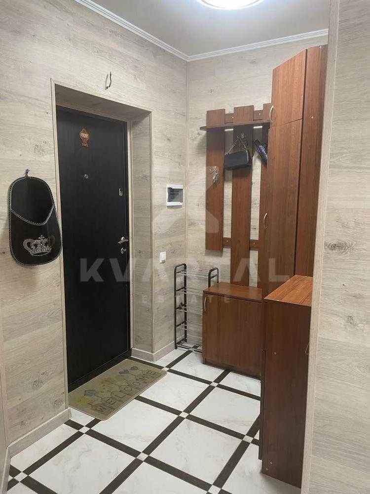 Продаж 2-кімнатної квартири (61 м²) в ЖК бізнес-класу + комора