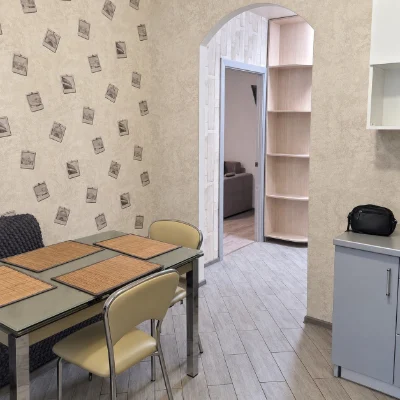 Однокімнатна квартира з ремонтом, меблями і технікою! в Бучі
