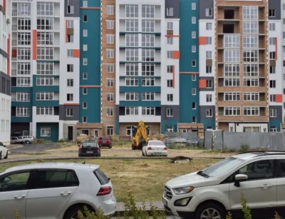 39500€ on the middle floor, Bucha, good apartment