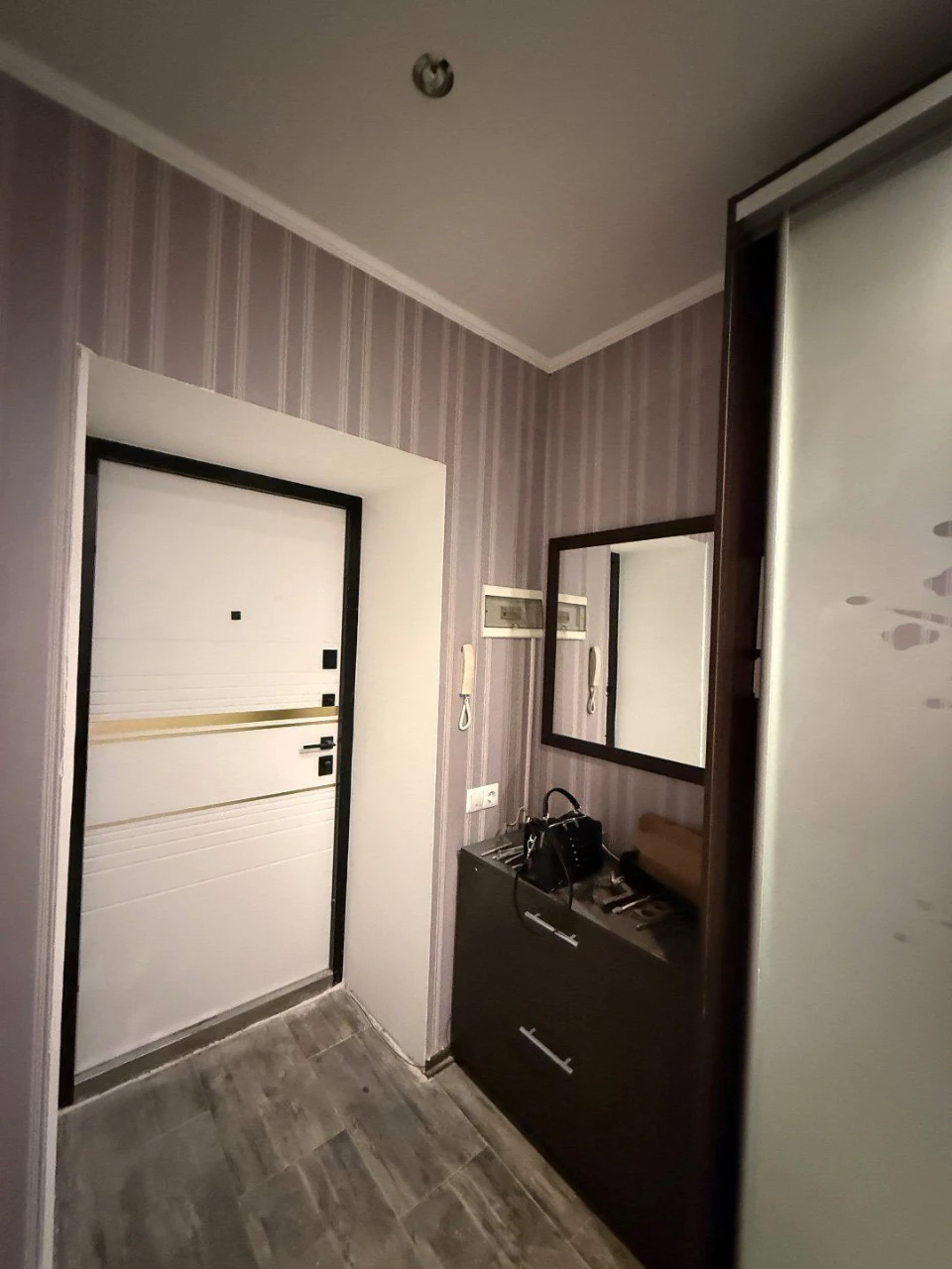 Буча, центр | ЖК Центральний | 2-кімнатна 56 м² з ремонтом |
