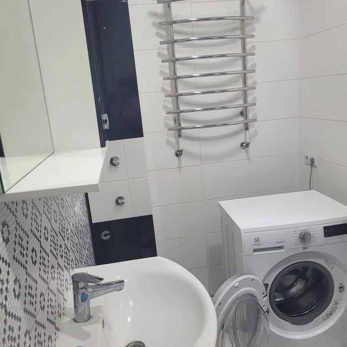 One-bedroom apartment renovated. Bucha. Minimal furnishing.