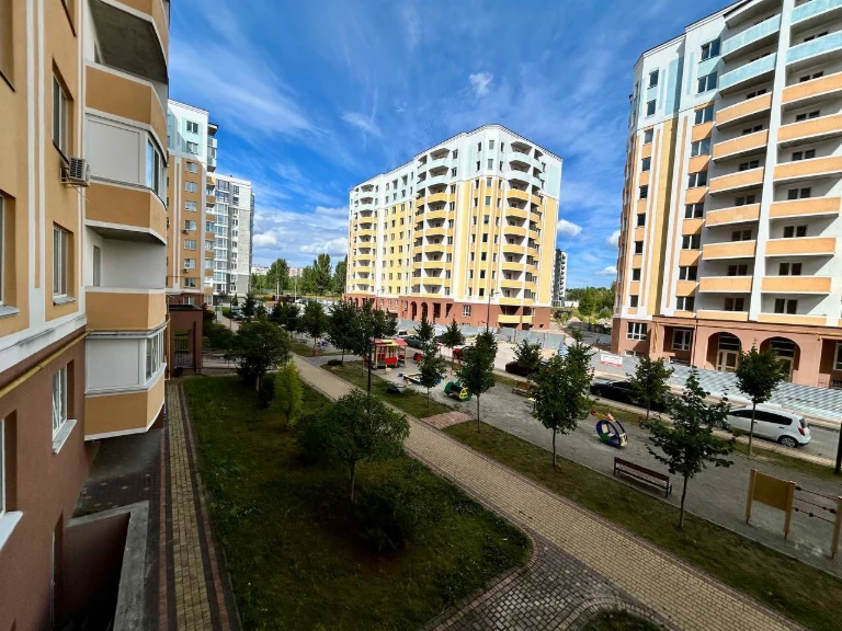 Продаж квартири вул. Івана Кожедуба 8б Буча (місто) / W-7472