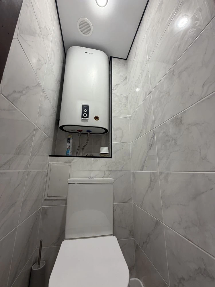Продається велика 3-кімнатна квартира в Бучі. 71 м²
