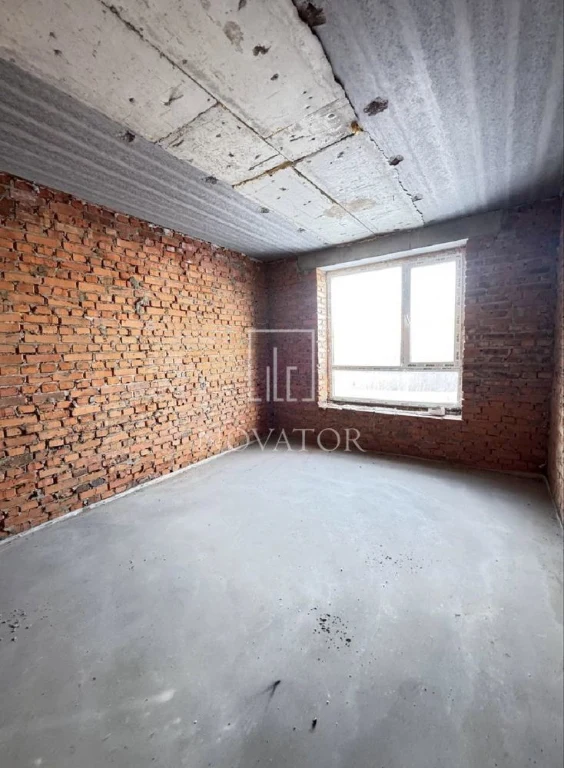 BEST DEALS!! New house! Minimal renovation!