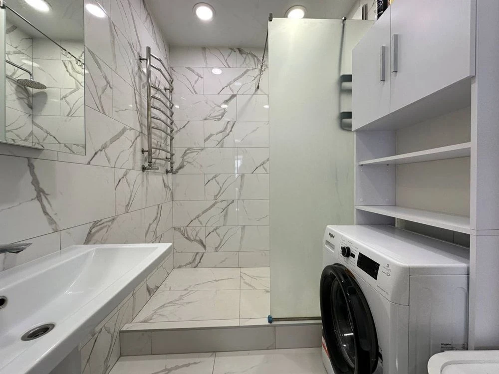 Продажа 2-комн. квартиры с ремонтом и мебелью. 68,9 м2