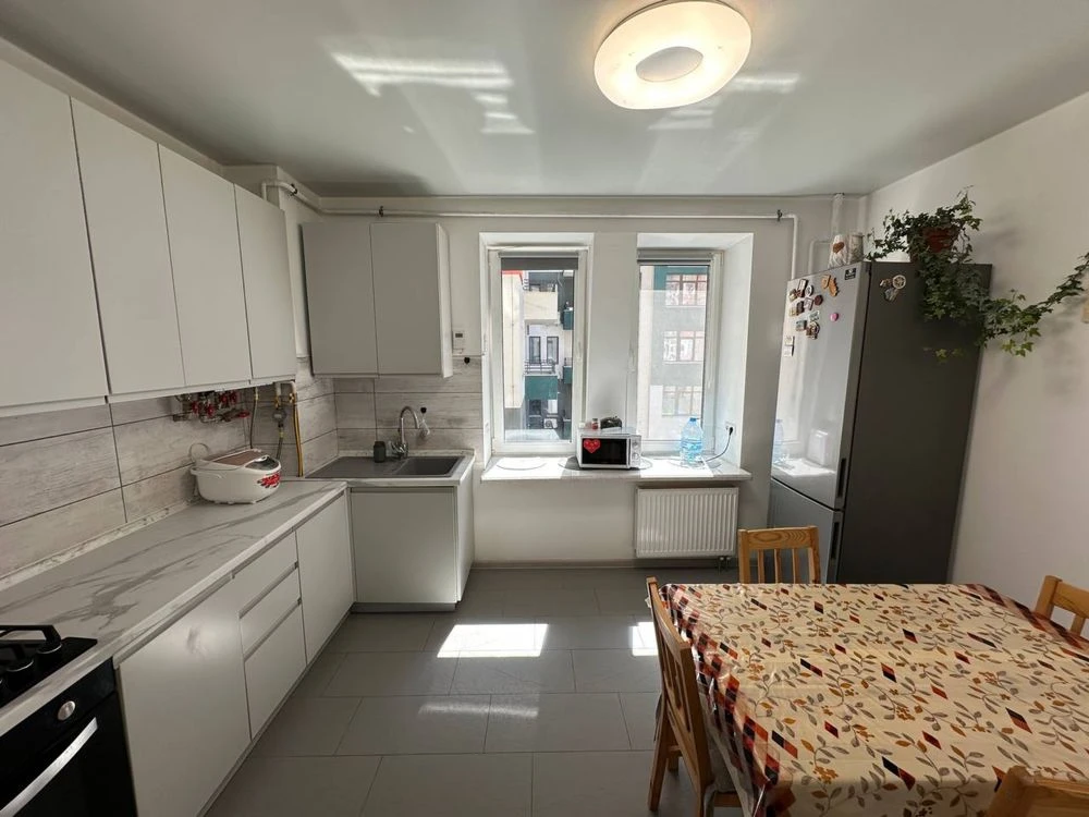 Продажа 2-комн. квартиры с ремонтом и мебелью. 68,9 м2