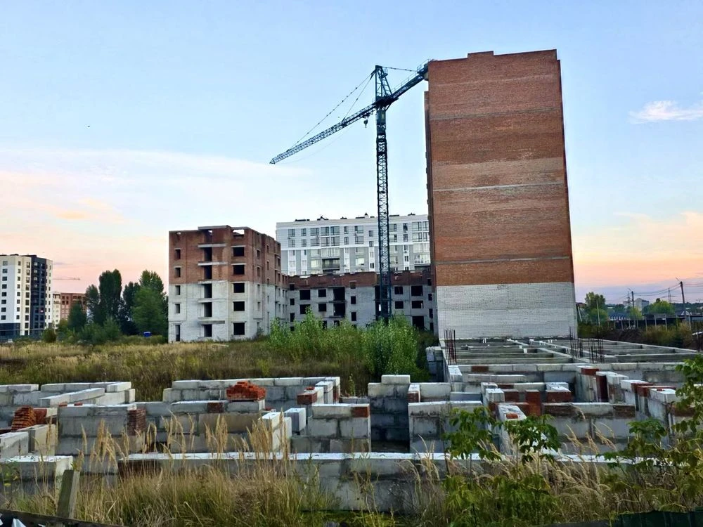 One-bedroom apartment in Bucha. Developed city area