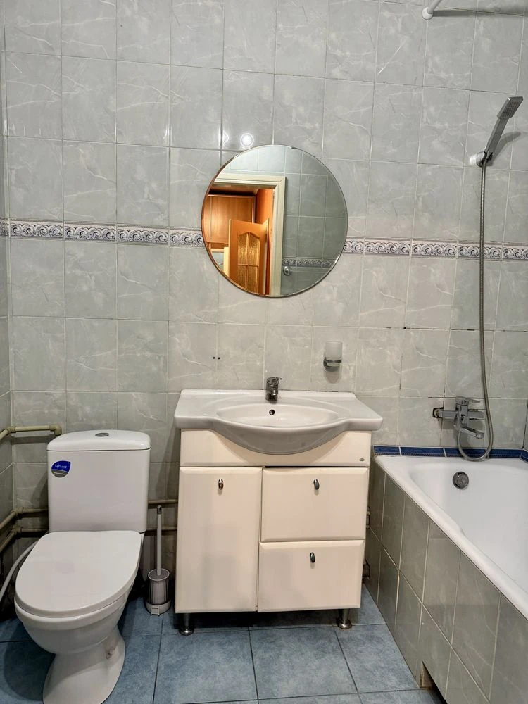 Продам 1но кімнатну квартиру в центрі Бучі! Є газ