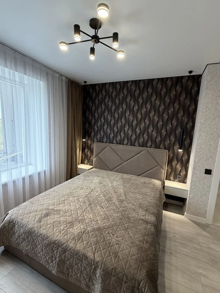 1-bedroom apartment with new renovation, 40 sq.m., 3rd floor, "Millennium" residential complex