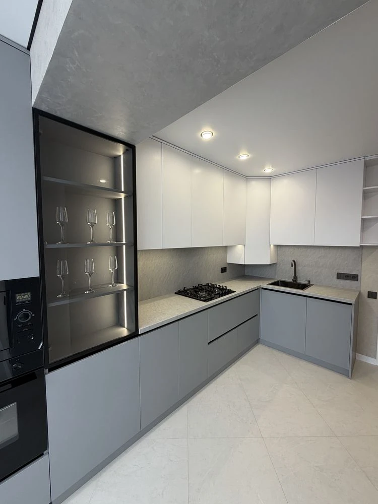 1-bedroom apartment with new renovation, 40 sq.m., 3rd floor, "Millennium" residential complex