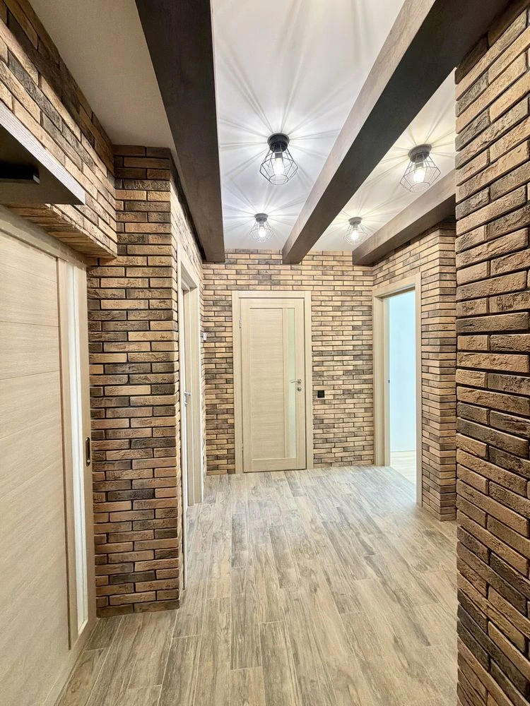 Sale of a two-bedroom apartment in Bucha with good renovation and furniture