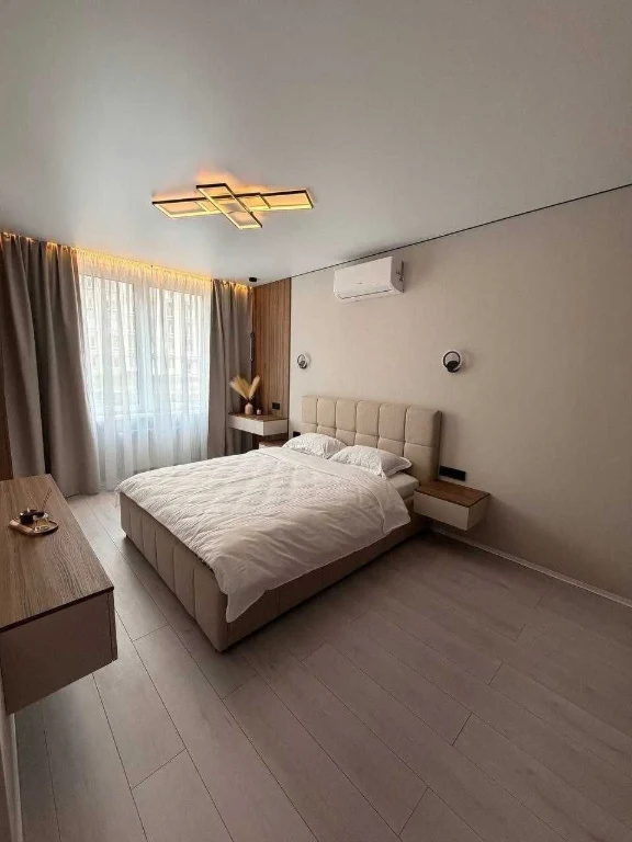 1-room apartment for sale with designer renovation, individual